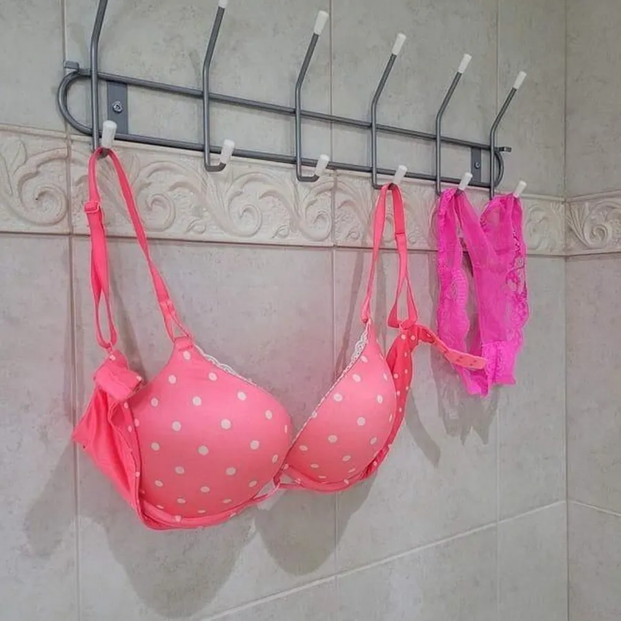Bras & Lingerie