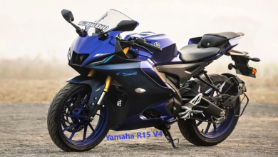 Yamaha R15 V4